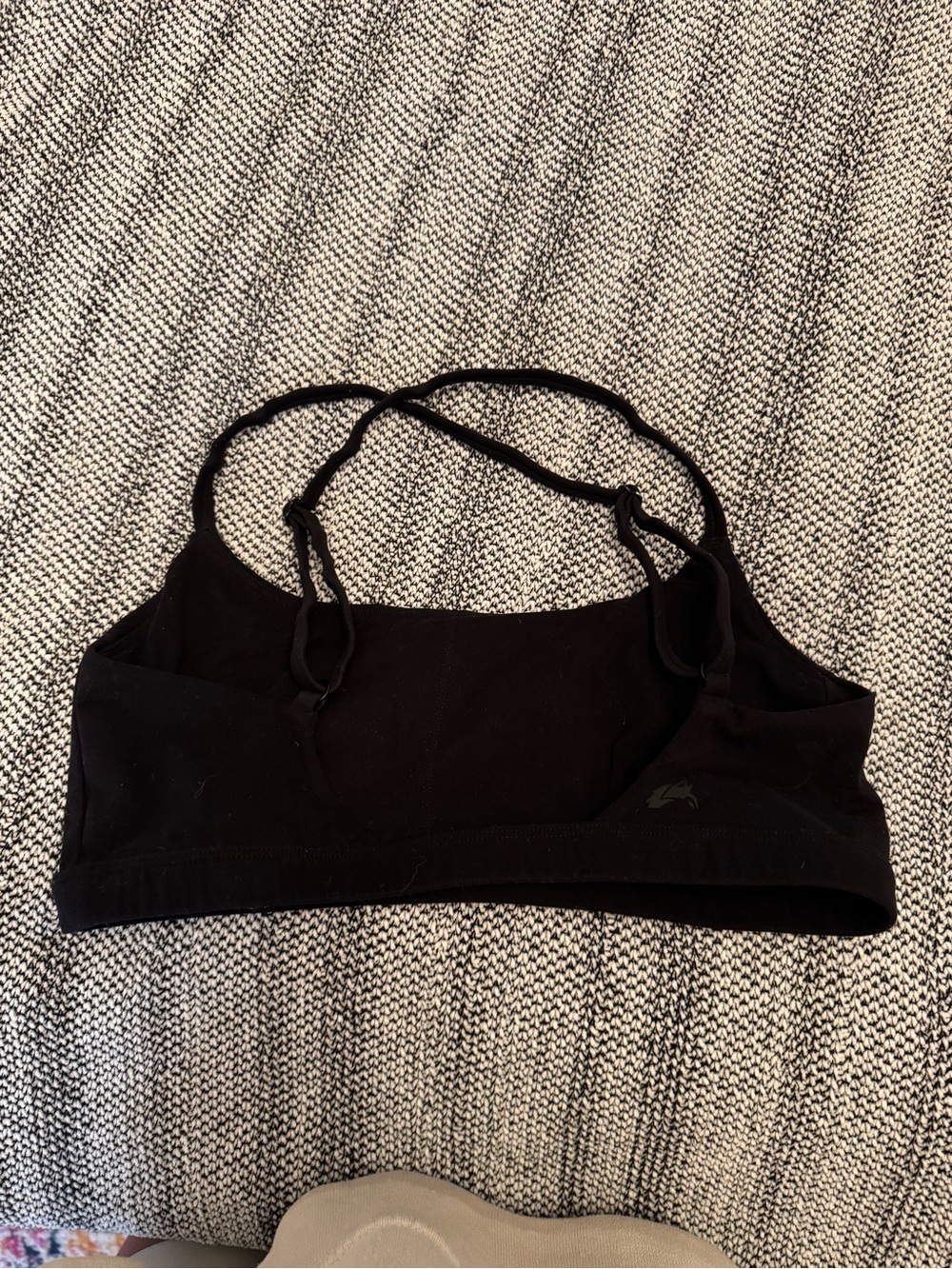Alphalete sports bra